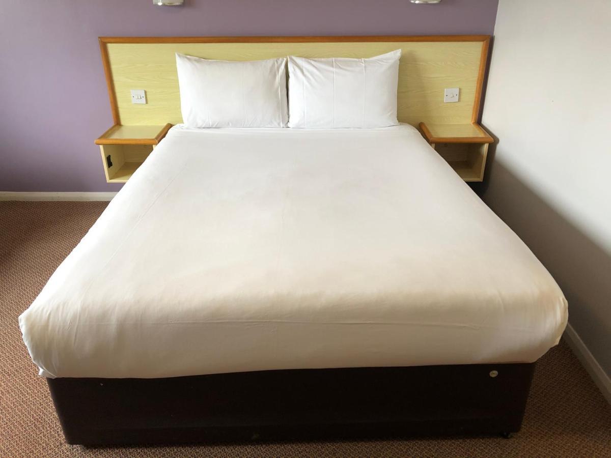 Redwings Lodge Sawtry Huntingdon Woodwalton 외부 사진